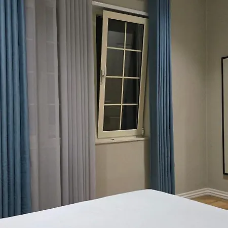 Apartment Girasole Tirana
